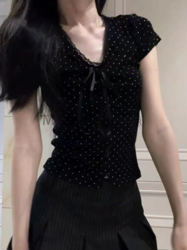 Женская кружевная футболка с коротким рукавом и V-образным вырезом