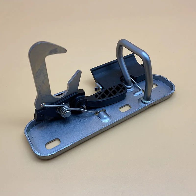 

Apply to Jetta Golf 6 MK6 tiguan Octavia Hood latch Cover lock Lower lock body Front lid lock 1KD 823 480