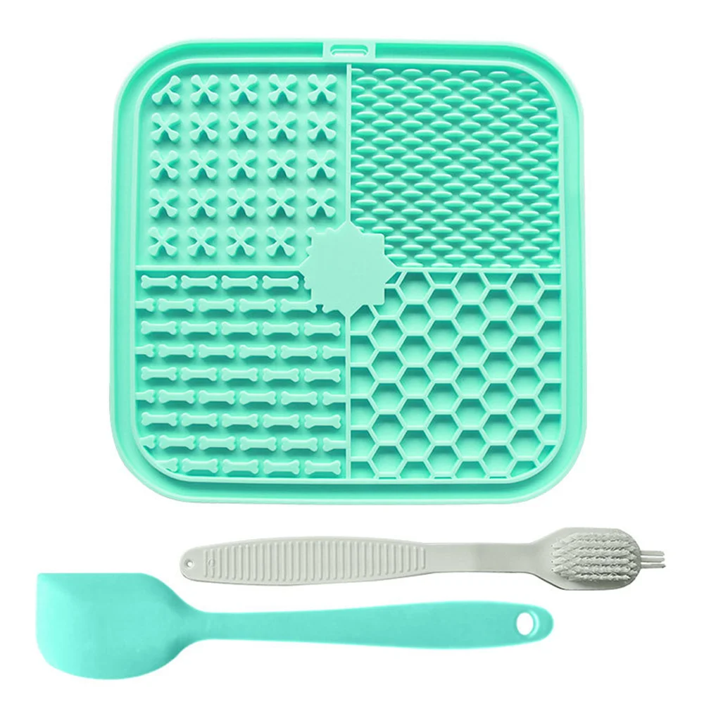 

Pet Lick Plate Silicone Beautiful And Practical Health And Safety Strong Suction Bite Resistance Pet Supplies Silicone Dispenser