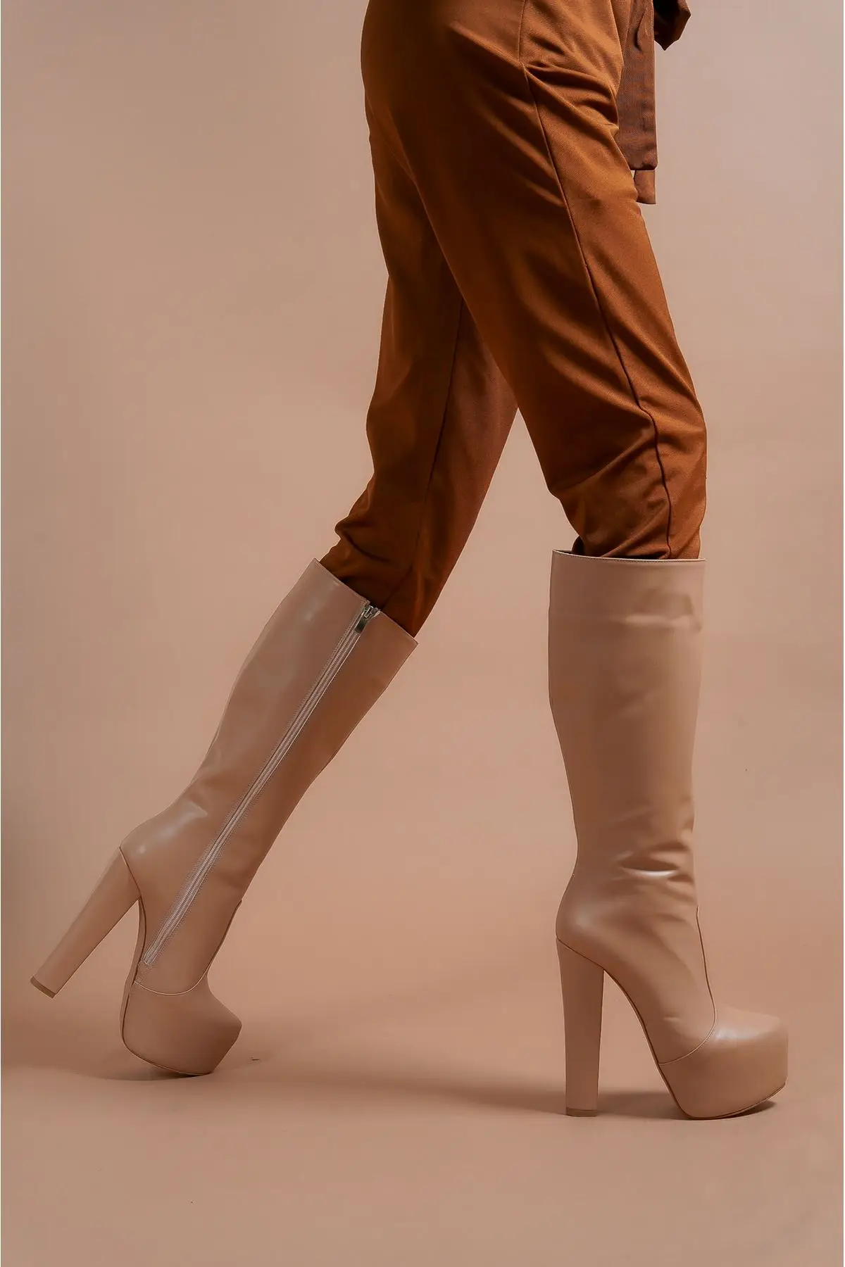 

Women's Fashion Handmade Special Nude Leather High Heels Woman Boots