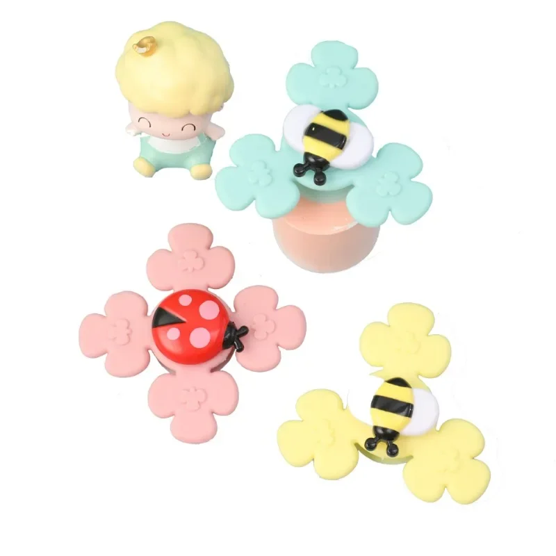 

Игрушки Монтессори для ванны для мальчиков и девочек, детская игрушка-Спиннер на присоске для купания, игрушка для детей, антистресс, искусственный Прорезыватель