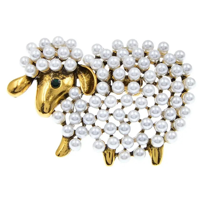 

CINDY XIANG New Cute Pearls Sheep Brooches For Women And Men White Grey Animal Casual Party Pins Jewelry