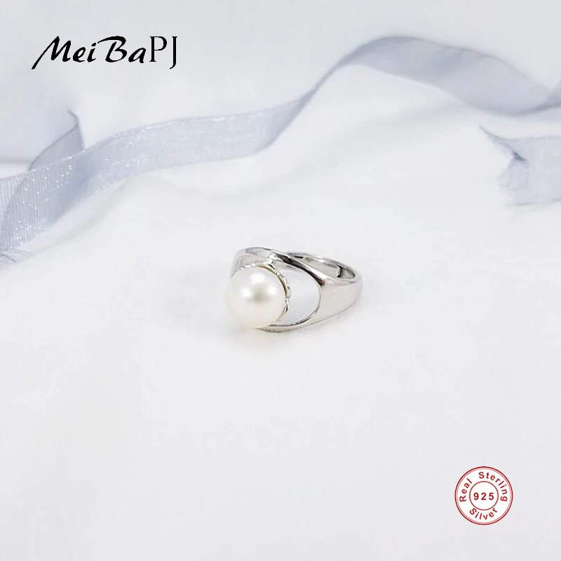 

[MeiBaPJ] Simple Fashion 925 Sterling Silver Ring Natural Freshwater Pearl Ring for Women Fine Charm Jewelry Gift Box