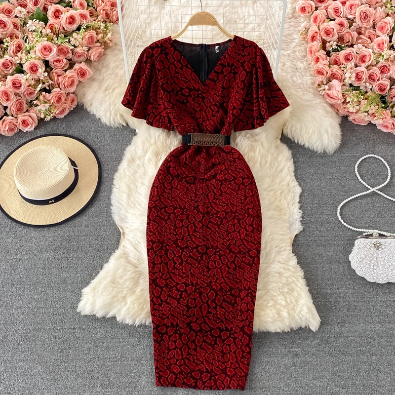 

Celebrity Light Luxury High-end Evening Dress Temperament Waist Thin Bright Silk Package Hip Dress Hepburn French Long Dress