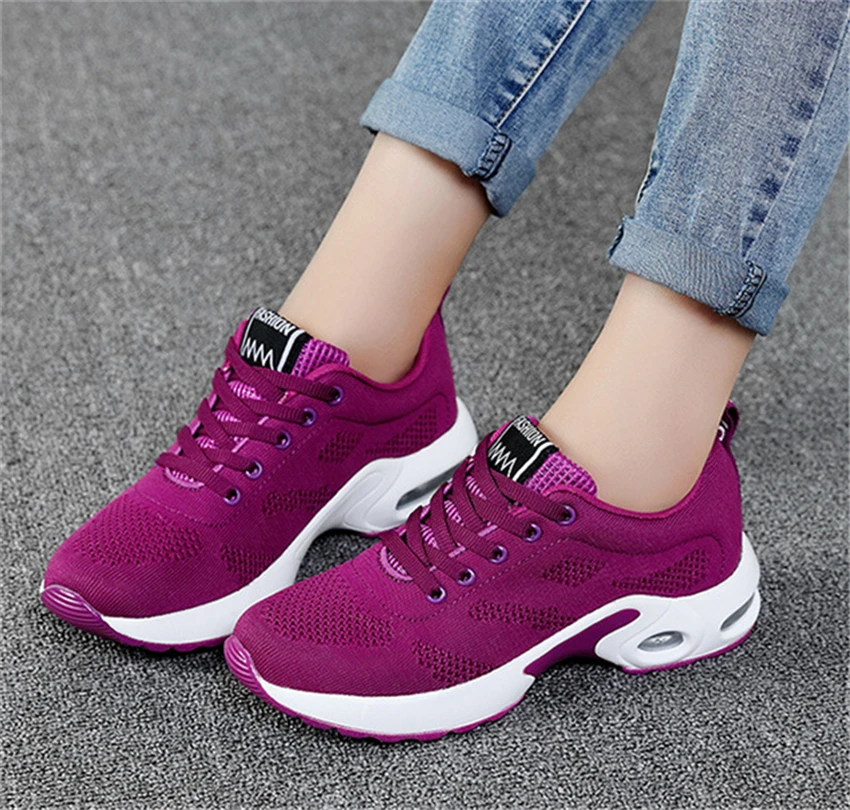 Casual Ladies Running Shoes Flying Woven Breathable Mesh Outdoor Light Weight Sneakers Fashion Women Lace-up Sports Shoes