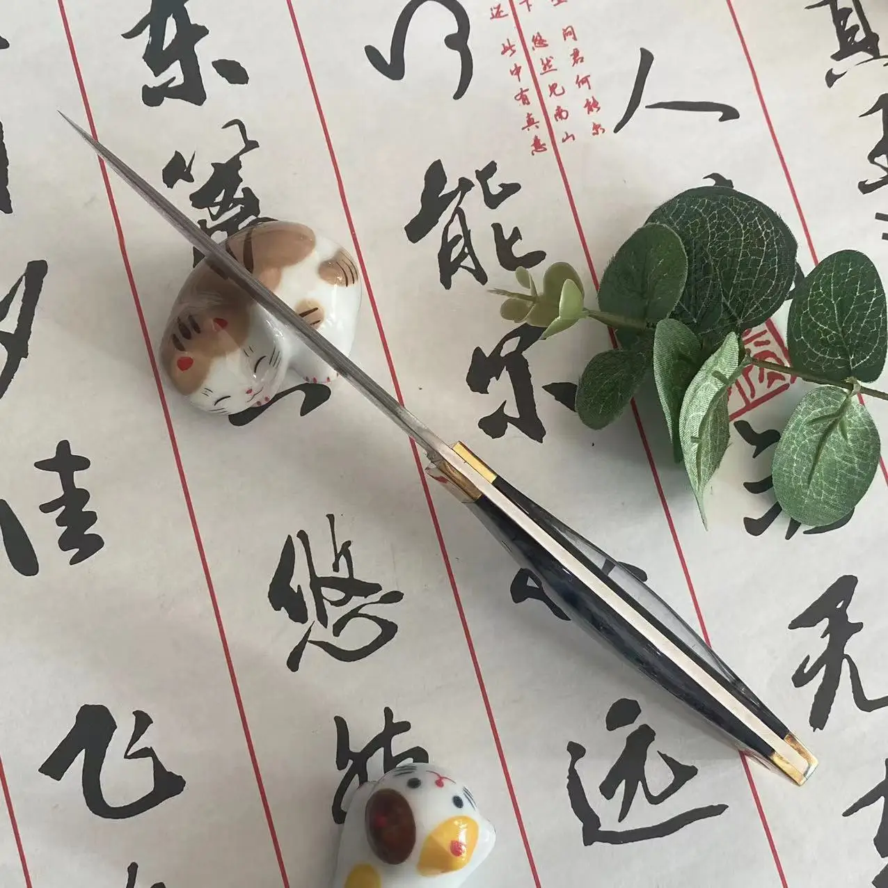 Охотничий нож с абалоновой ручкой тактический прямой резец из дамасской стали