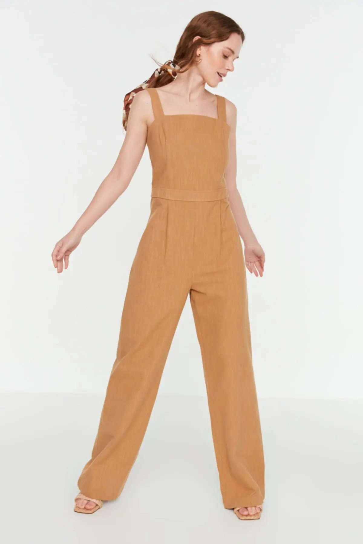 

Women's Overalls Camel Strap Square Collar Jumpsuit Hot Style Quality Fabric Sleeveless Baggy Trousers Casual Jumpsuit