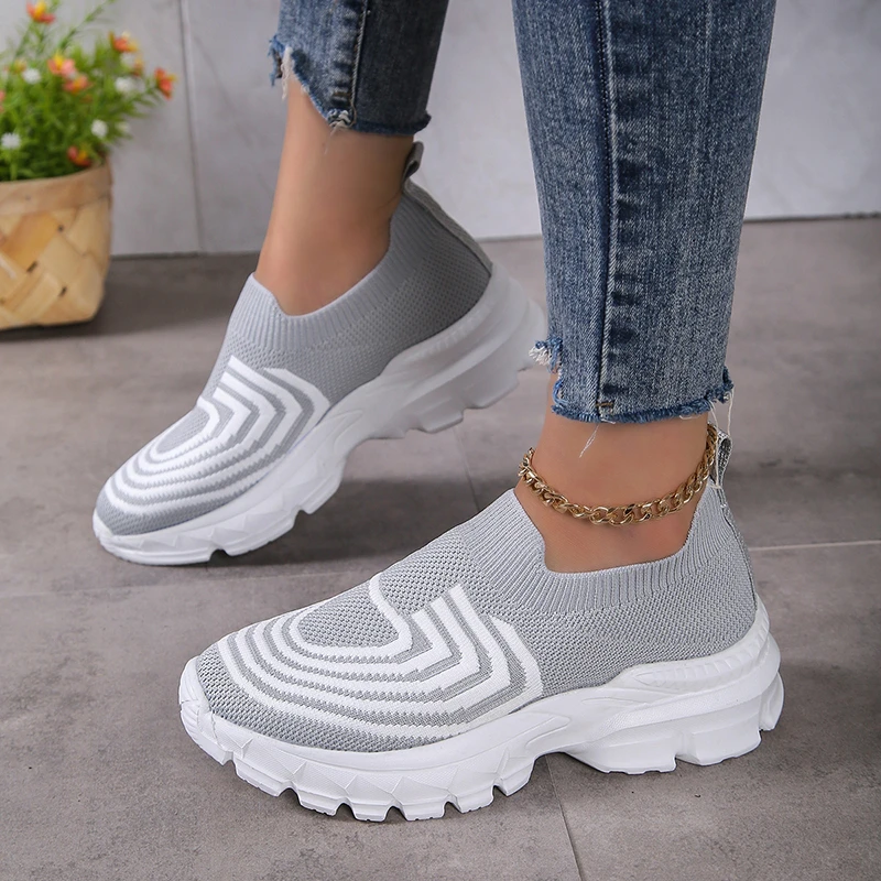 

New Knitting Platform Sneakers for Women Breathable Mesh Thick Bottom Stripe Vulcanize Shoes Woman Slip-On Casual Socks Shoes