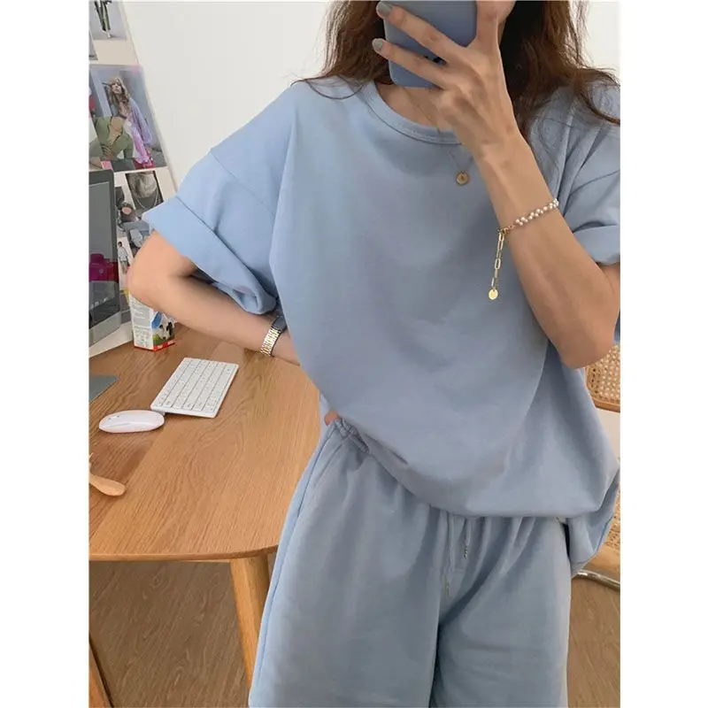 

Summer Solid Color Tracksuit Women Casual Two Pieces Set Outfit Short Sleeve Patchwork T Shirts ＆ High Waist Shorts Sports Suit