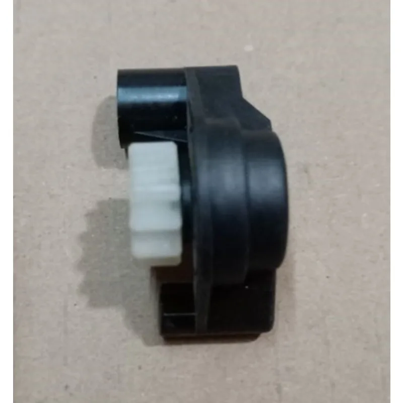 Подлинный 8218.30 821830 Правая продуктовая коробка на приборной панели крышка