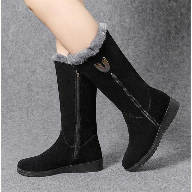 

2022 Metal Decoration Winter Women Boots Casual Warm Mid-Calf Boots Side Zipper Women Boots Platform Shoes Botas De Mujer