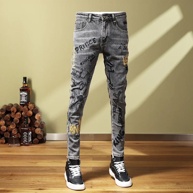 Fashion Designer Men Jeans Retro Gray Elastic Stretch Slim Fit Embroidery Ripped Jeans Men Hip Hop Printed Denim Pants Hombre
