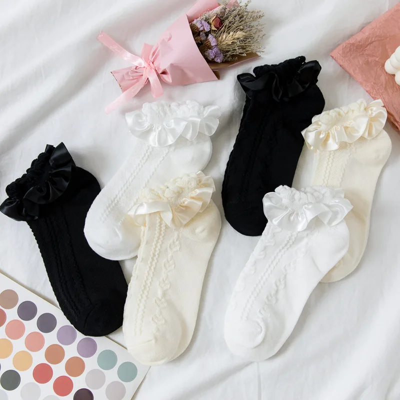 Women Socks Lolita Style Japanese Kawaii Cute Frilly Ruffle Socks Solid White Black Mesh Lace Girls Sweet Harajuku Short Socks