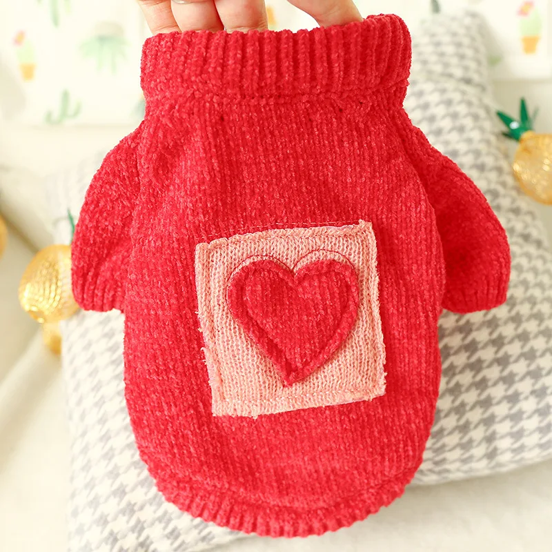 Heart Pattern Red Dog Sweater For Small Dogs Chihuahua Yorkie Warm Clothes Pet Cat Pullover Sweaters Winter Christmas Clothing L