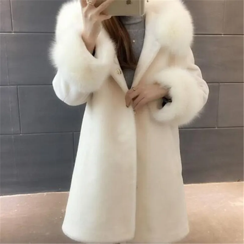 

Women's Coat with Faux Fur Fur Collar Padded Woolen Coat Mid-length Fur Cape Jacket Women's Winter Warmth Fur Coats for Women