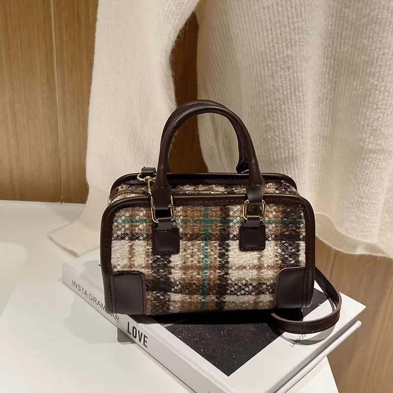 

Вместительная модная сумка-мессенджер 2022, Роскошная Новая трендовая женская сумка-мессенджер через плечо, сумка-подушка