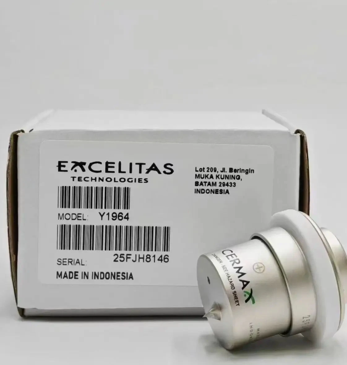 Фото Эндоскопическая лампа холодного света EXCELITAS CERMAX PE300BFA, PE175BFA, J2022, MAJ-1817, MD-631, Y1964, Y1911 №1