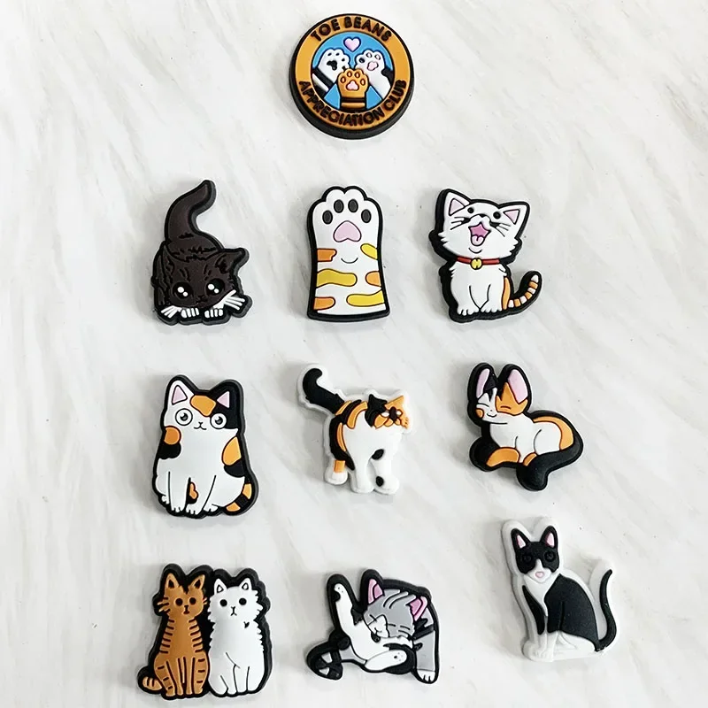 

Hot Jibz Cartoon Cat Creativity Decoration Medical Pins Shoe Accessories Diy Christmas Decorations 2023 Croc Charms Wholesale