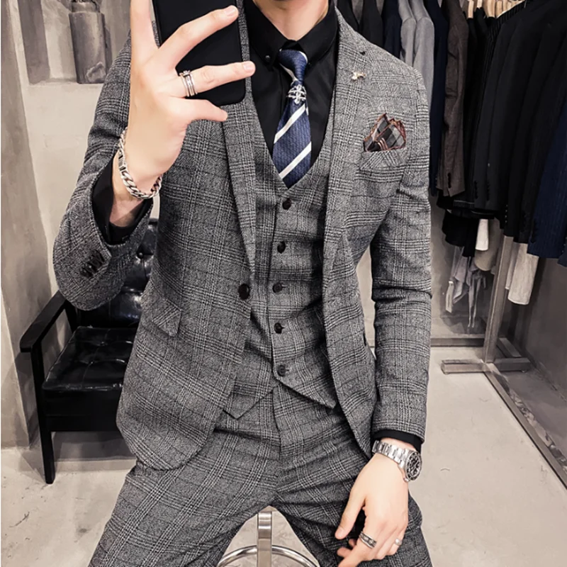 

Boutique 5XL (Blazer + vest + trousers) men's Italian style elegant and fashionable business casual gentleman is a 3-piece suit