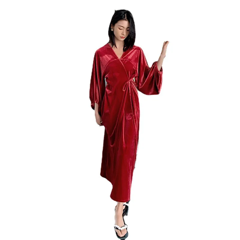 Red Bandage Robe Pajamas Women's Bathrobes Luxury Home Wear Clothes Grace Velvet Wedding Dressing