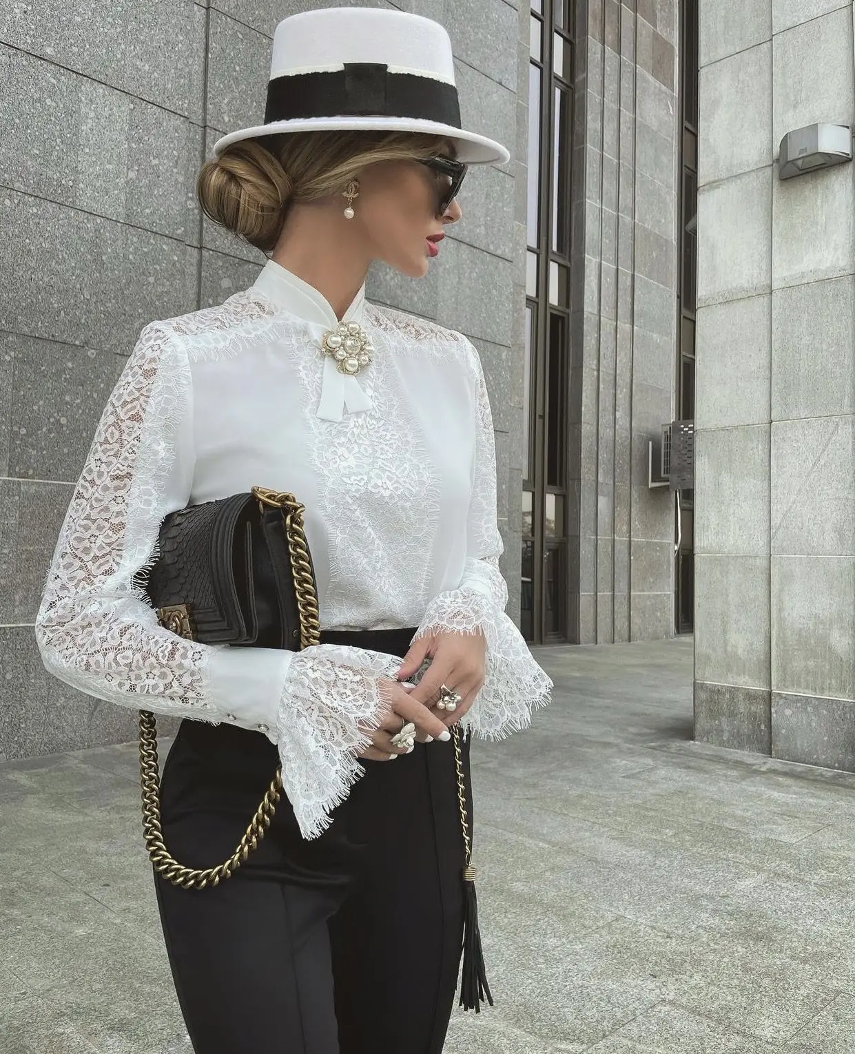 

Shirt Women Blouse Tops 2022 Spring Summer Long Sleeve Lace See-through Tops Work White Elegant Slim Blusas Mujer De Moda
