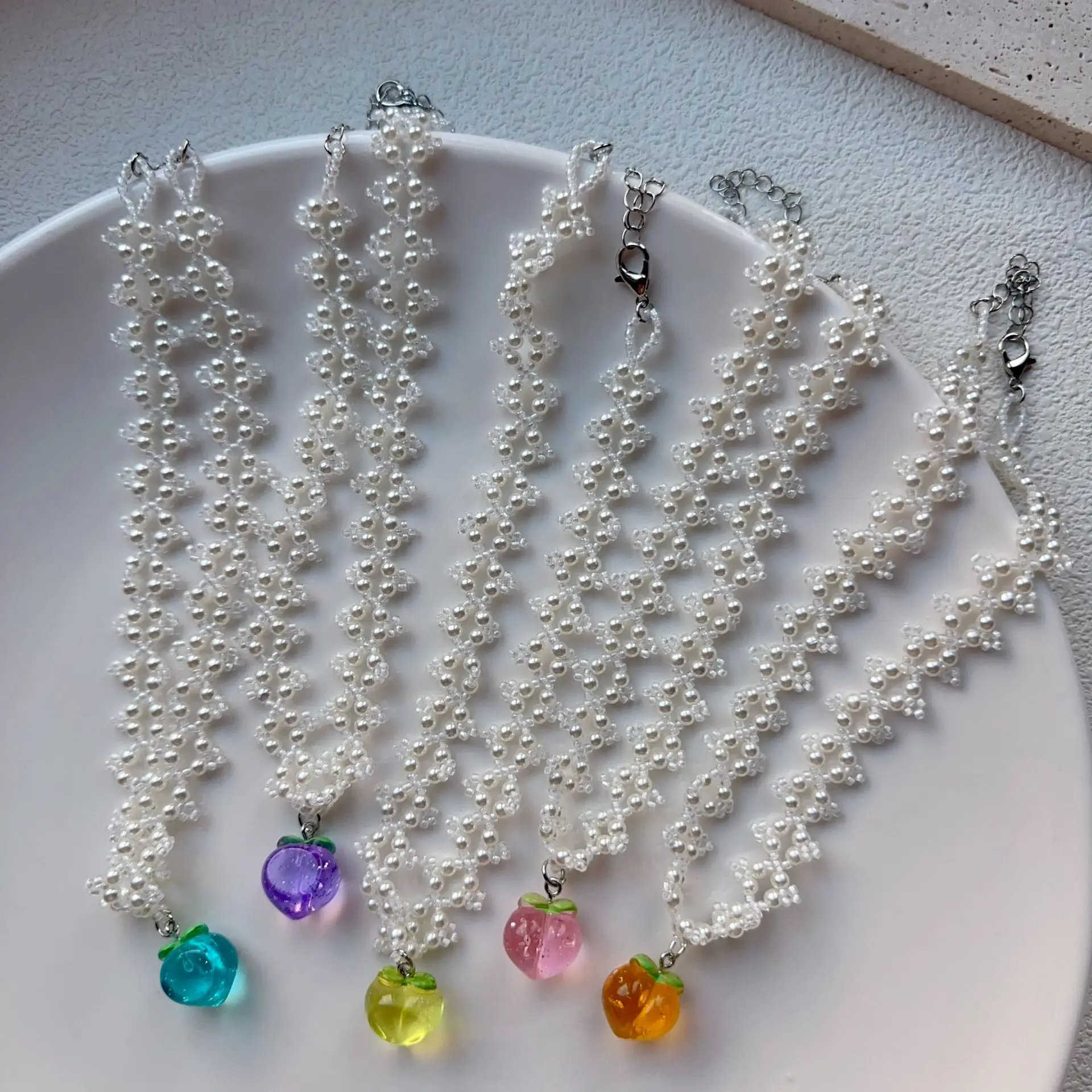 Женское винтажное ожерелье-чокер с подвеской в виде персика