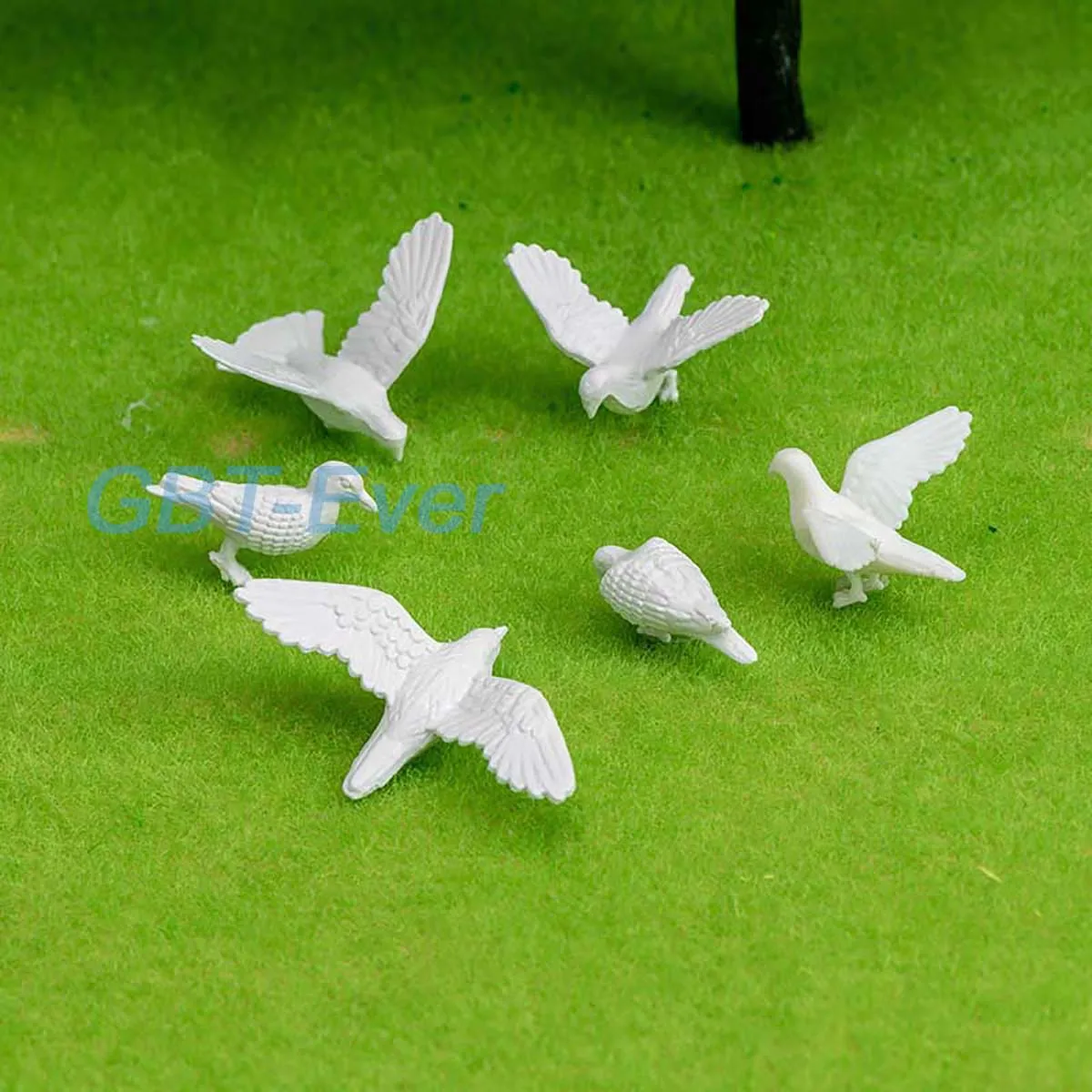 

5Pcs Miniature White Pigeons Animal Bird Model Doll House Fairy Home Decor for Garden Zoo Scene Making Material
