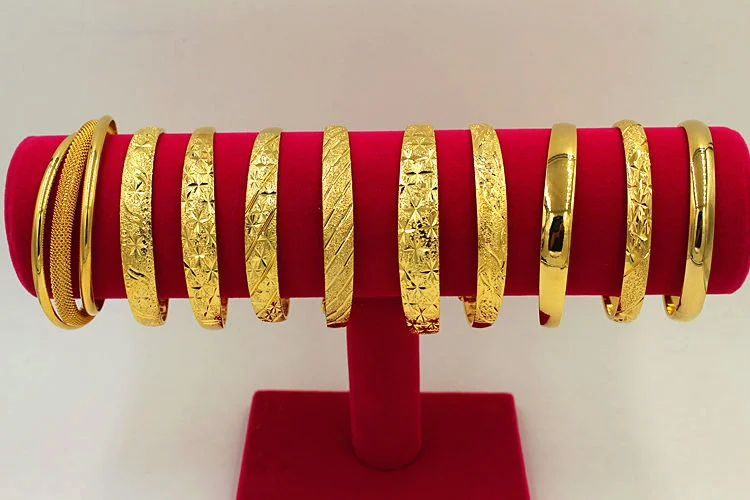 

Модные европейские золотые ювелирные изделия Push Pull Car Цветочный браслет с вьетнамским песчаным золотом латунные ювелирные изделия свадебный браслет