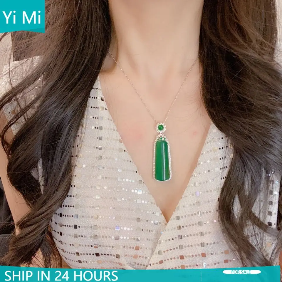 

Natural Jade Ice Emerald Jade Agate Pendant Set with Diamond Wusi Women's Necklace Luxury Jewelry Pendant Necklace