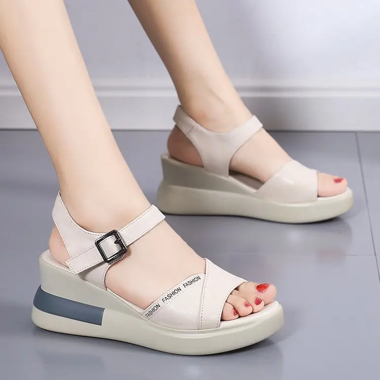 

Сандалии женские на платформе, босоножки на плоской подошве, открытый носок, высокий каблук, Повседневная пляжная обувь с открытым носком, на лето