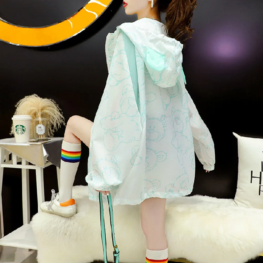 

Summer 2022 Loose Sunscreen Jacket Women Streetwear Korean Breathable Thin Fashionable Vintage Clothes Windbreaker Long Coat