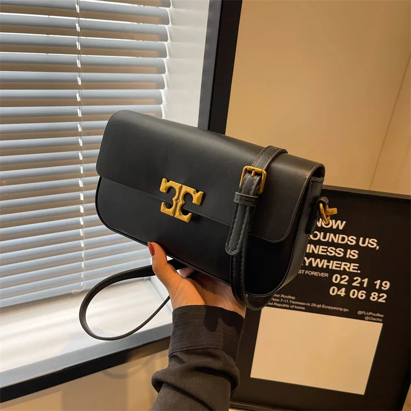 

2023 New Underarm Tofu Bag Fashion Classic Metal Buckle Shoulder Handheld High Quality Women'S Bag Commute Mini Small Square Bag
