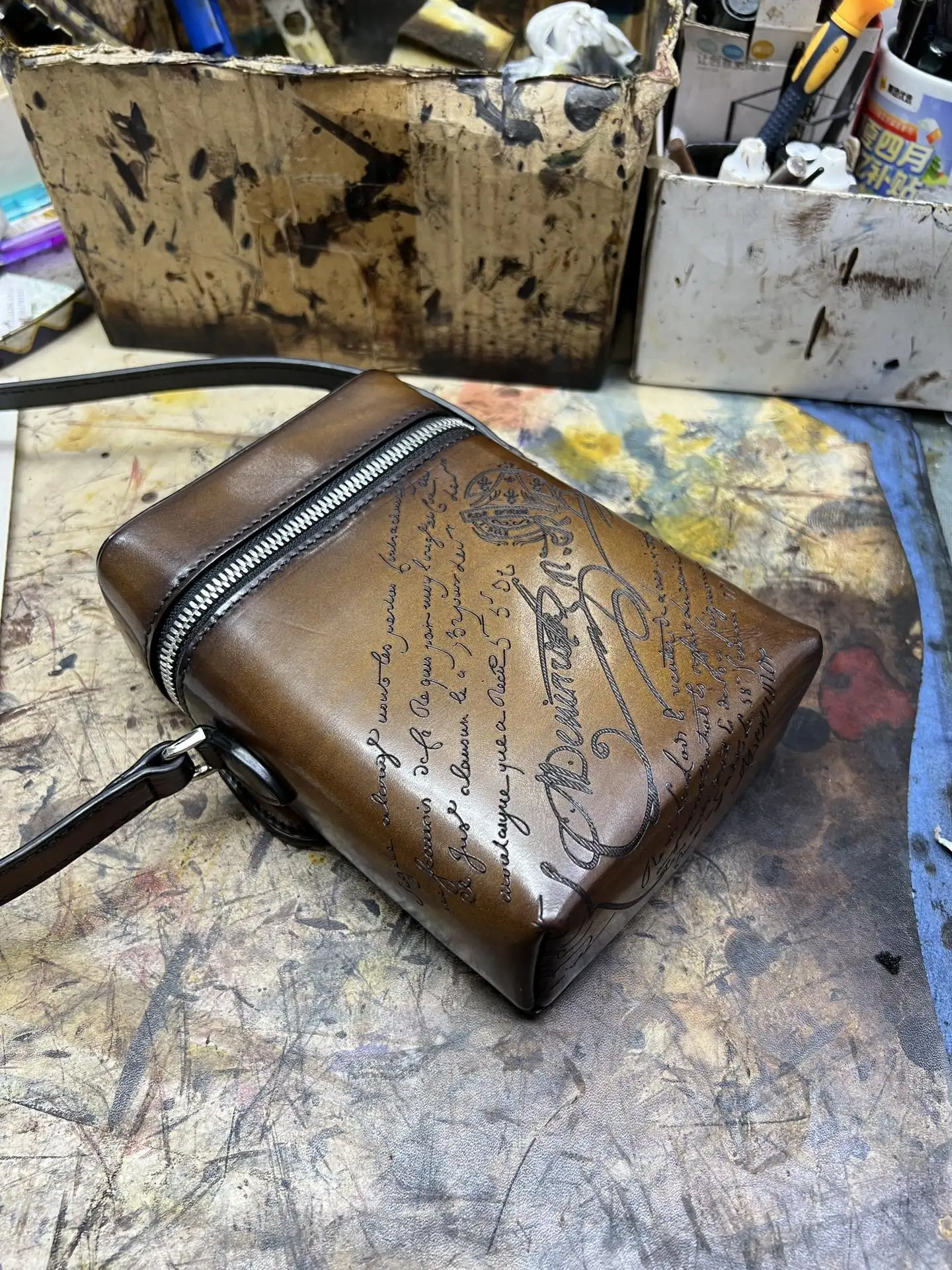 Vintage Small Crossbody Bag For Mobile Phone Cell Phone Card Holder Wallet Purse Leather Designer Shoulder Bag