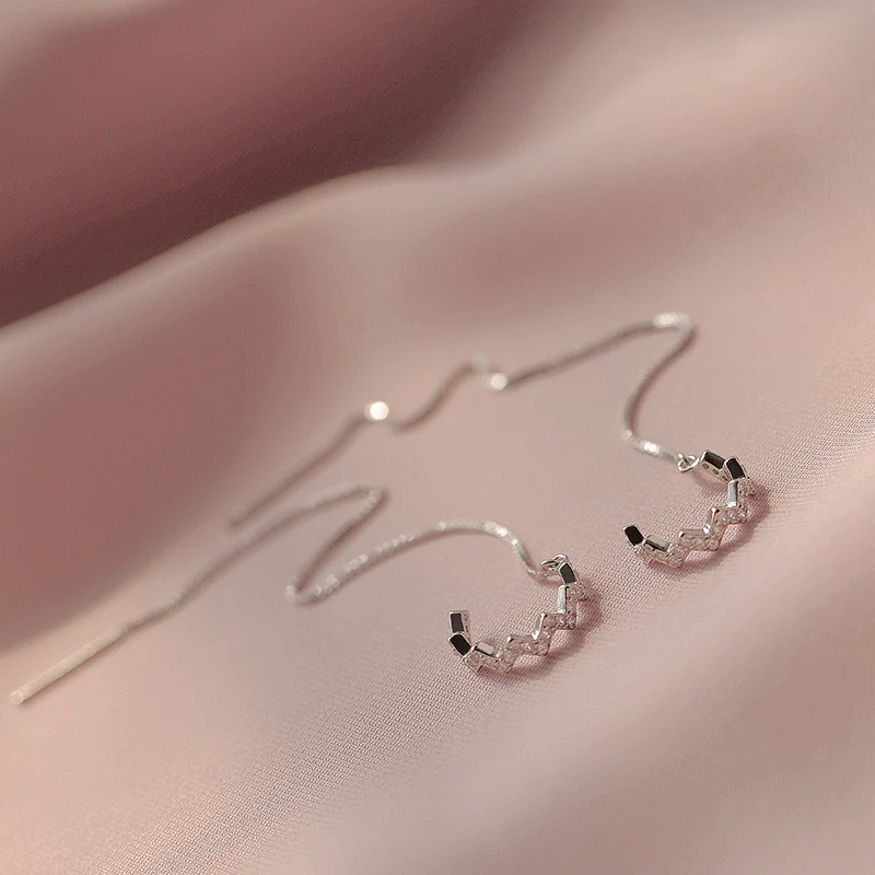 

s925 sterling silver needle, diamond-encrusted zircon WW-shaped stud earrings, tassel temperament, long ladies' earrings