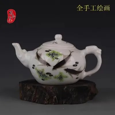 

Boutique Deng Bishan Grass Fish Pattern Teapot Decoration