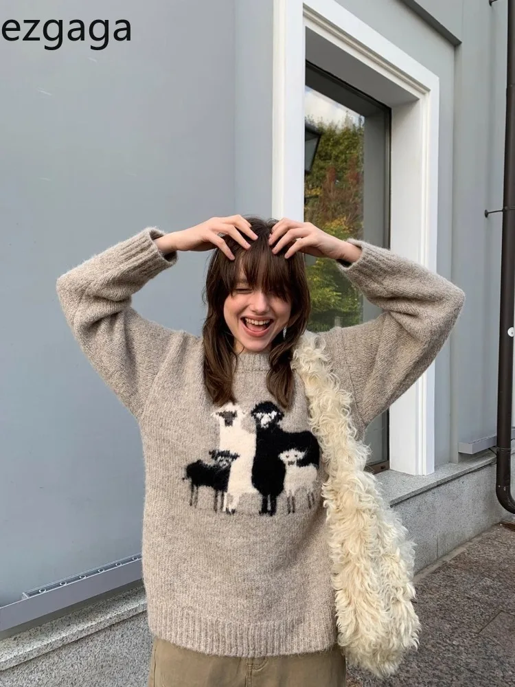 Свитер Женский вязаный эластичный с круглым вырезом и мультяшным принтом