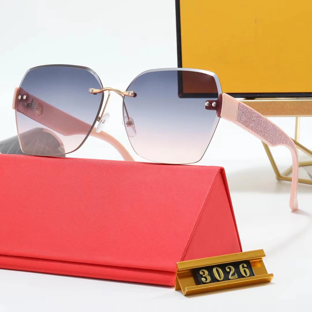 

Vintage Fashion New Sunglasses Rimless Frameless Rectangle Shades Gradient UV400 Summer Traveling Sun Glasses for Women