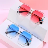new fashion cutting lens retro uv400 gradient rimless rhinestone sunglasses women sun glasses
