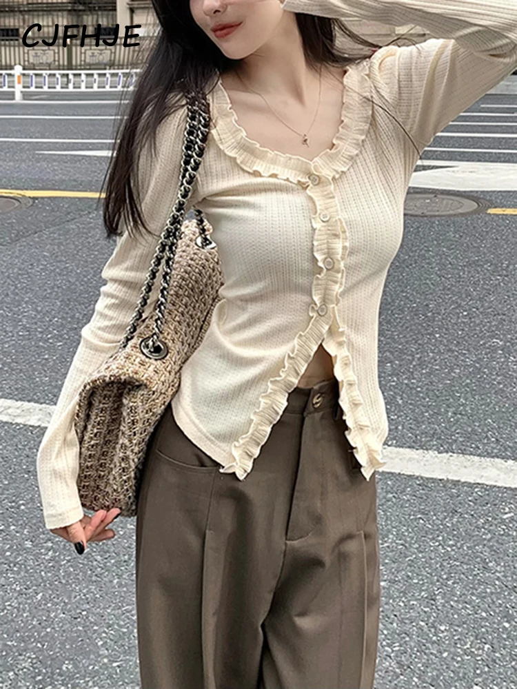 

CJFHJE Winter Beige Knitted Tops Women Japanese Kawaii Pullover Sweater Female Casual Korean Fashion Long Sleeve Retro Pullovers