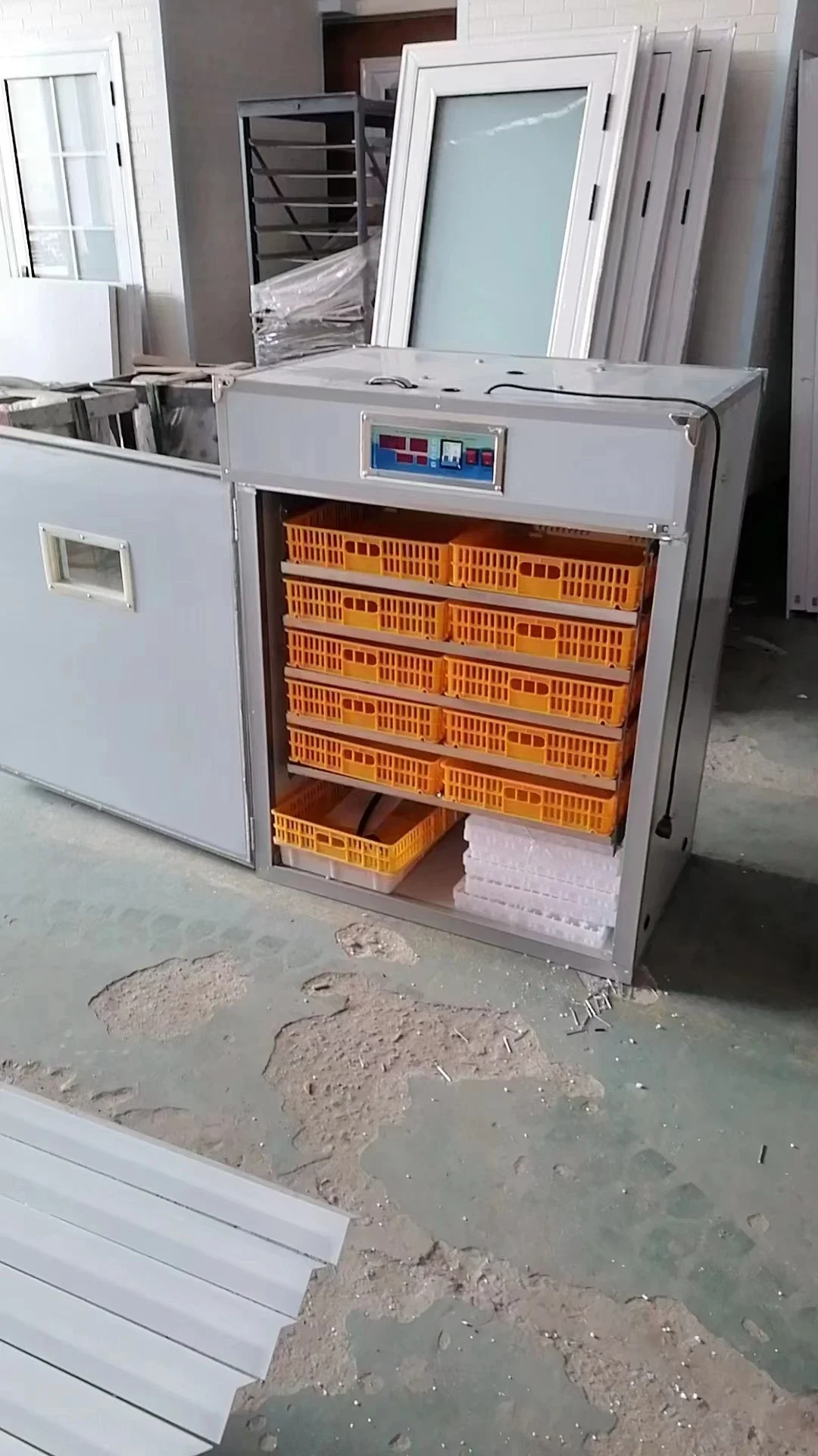 Горячая Распродажа Электрический автоматический инкубатор для куриных яиц на