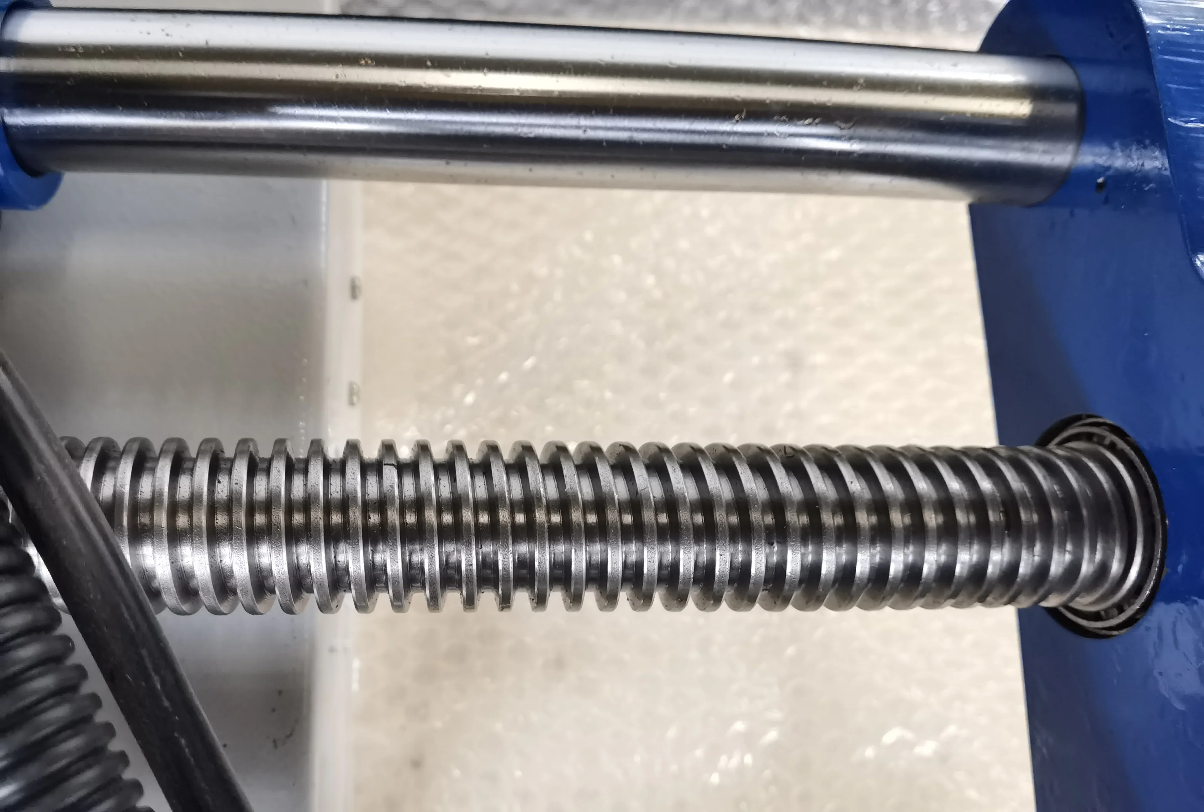 LTT-40 Concurrentiel Usine Prix Ligne Ennuyeux Et Machine De Soudage Pour Pelle