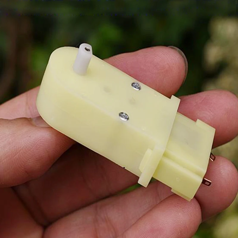 Миниатюрный червячный редукторный двигатель постоянного тока 5-6 в, медленная скорость 60-70 об/мин, пластиковый Шестеренчатый ящик, бесшумный D-вал для маленькой электрической игрушки