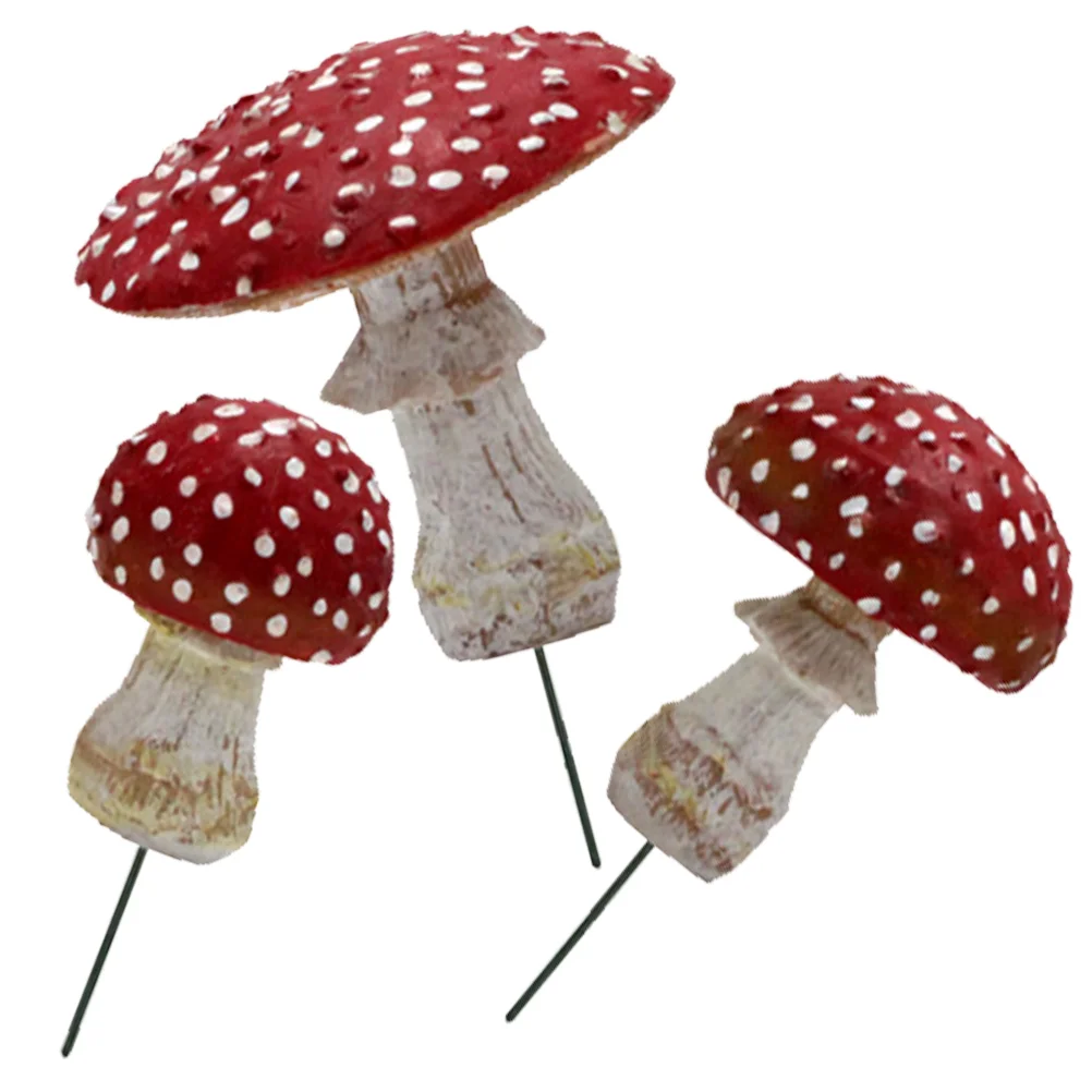 

3 Pcs Puppet Mushroom Yard Decor Miniture Decoration Statue Outdoor Simulation Figurine Iron Garden