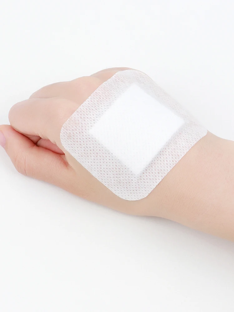 Нетканая липкая повязка. Пластырь повязочного типа 15х9. Самоклеящаяся пластырная повязка 7*6 см стерильная. Повязка медицинская адгезивная стерильная 5 7 см. Пластырная повязка.