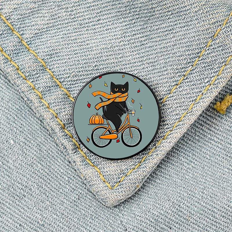 

Autumn cat Bicycle Printed Pin Custom Funny Brooches Shirt Lapel Bag Cute Badge Cartoon Cute Jewelry Gift for Lover Girl Friends