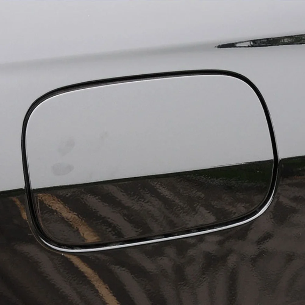 Фото Крышка топливного бака для Mercedes GL-класса X166 2012-2015, для GLS-класса W166 2015-2019, номер OEM: 1667570106, пластик №3