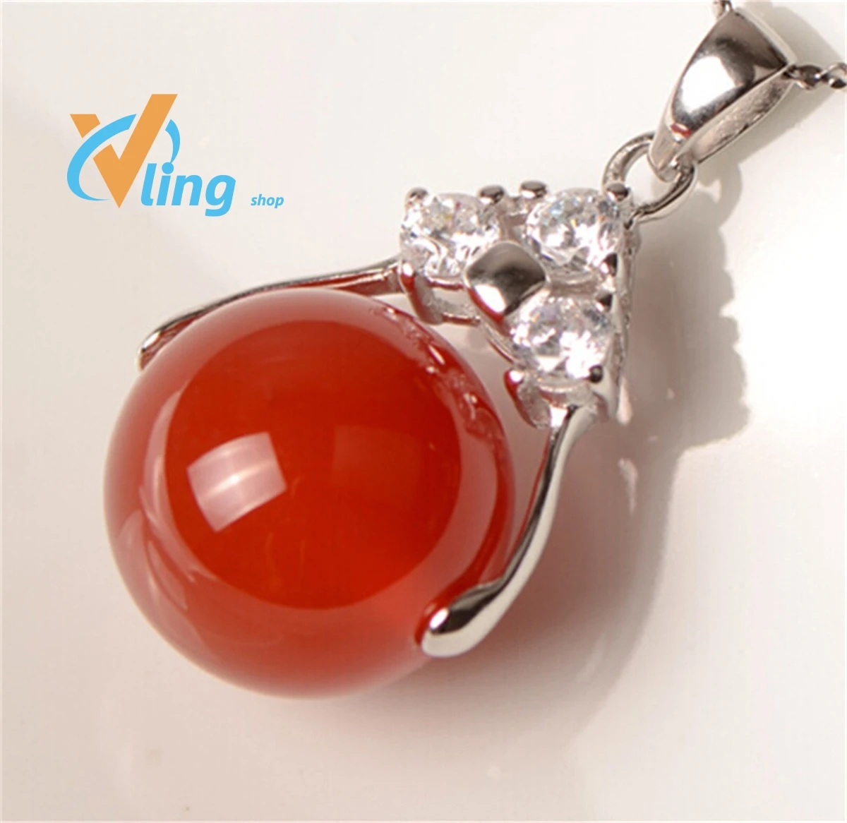

Jade Manufacturers Wholesale Agate Chalcedony Beads Pendants A Women's Pendant Red And Green Two Color Chain Transfer Beads