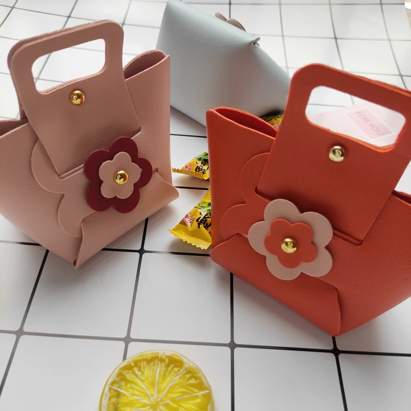 

10Pcs Leather Wedding Favor Candy Gift Bags with Handles Chocolat Box Packaging for Guest Baby Shower Party Handbag
