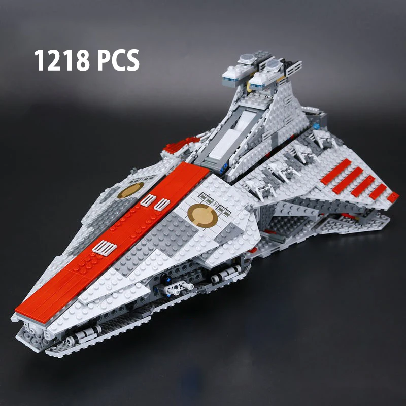 

Venator Class Republic Attack Cruiser Compatible 8039 19077 Building Blocks Bricks Star Planefighter Toys Birthday Gifts