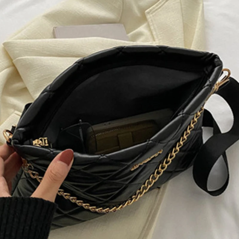 Chain Crossbody Bags for Women Lingge Embroidery Casual Female Purses and Handbags Fashion Ladies Shoulder Bag 2023 New bolsos